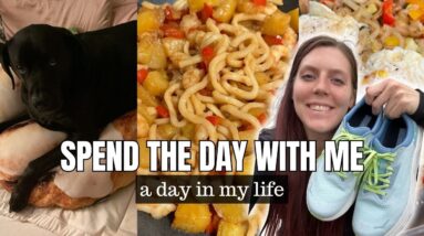 SPEND THE DAY WITH ME | a day in my life | cookie orders, rollerskating, & new walking shoes!