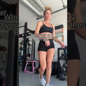 Day 2/30 Booty Gains Glow Up