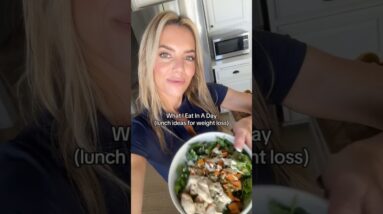high protein healthy lunch | what I eat in a day