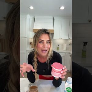 Homemade ZERO sugar coffee creamer to support hormones