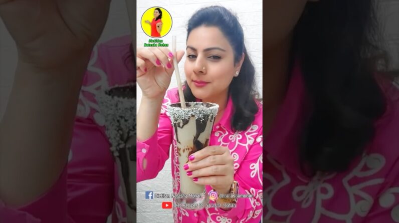 Diet Par Baar-Baar Bhookh? Try This Chocolate Smoothie ❤️